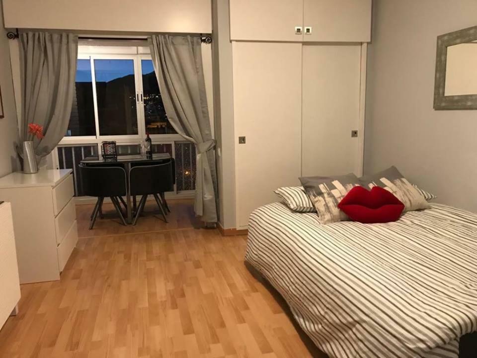 Estudio Benalmádena Bagian luar foto